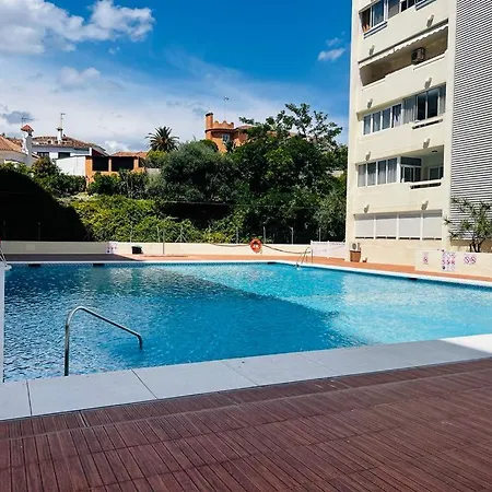 Hola Charming & Old Town *