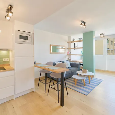 Apartment Hola Charming & Old Town