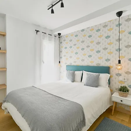 Apartment Hola Charming & Old Town Marbella